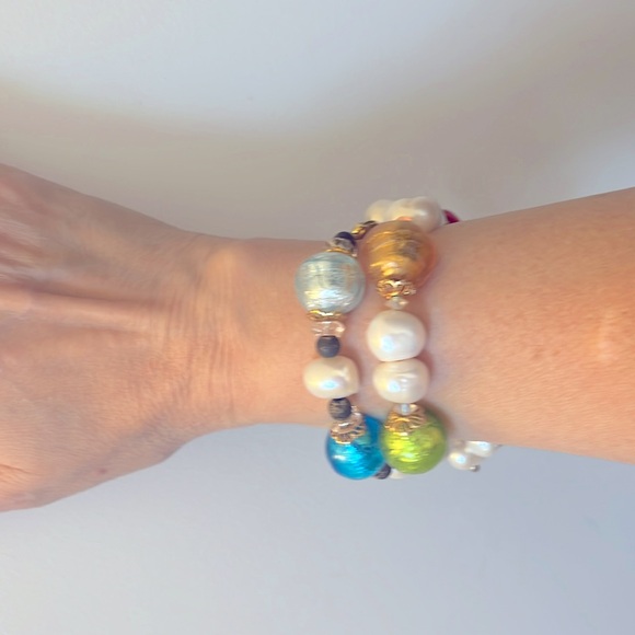 Bracelet - Picture 1 of 3